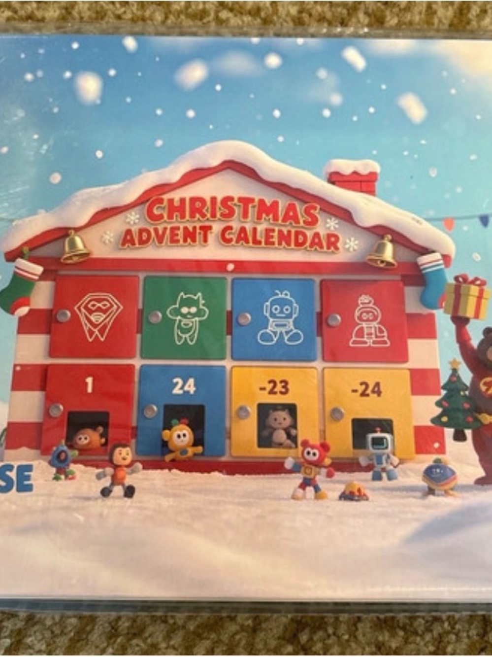 Advent calendar- action figures new